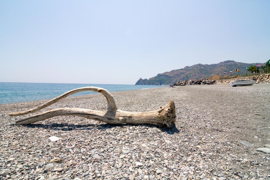 Camping La Focetta Sicula SantʼAlessio Siculo Exterior foto