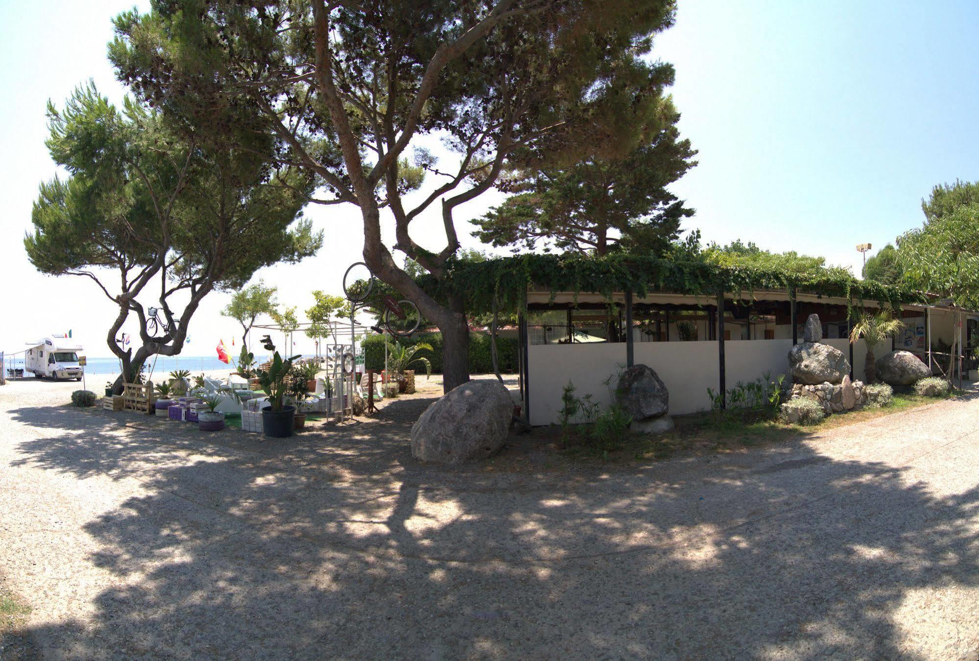 Camping La Focetta Sicula SantʼAlessio Siculo Exterior foto